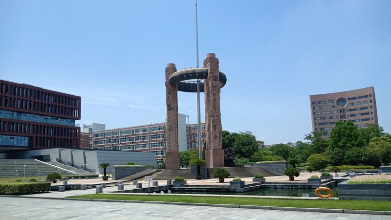 小型SMT贴片加工厂设备：揭秘其核心要素与选型要点